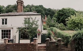 Penny Black Cottage